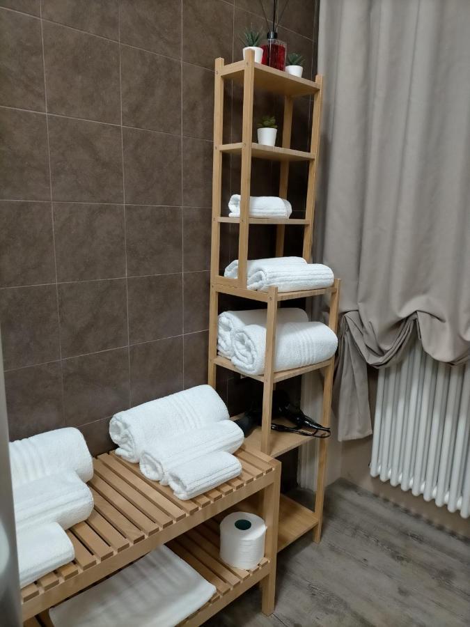 Lei Bed and breakfast 3*