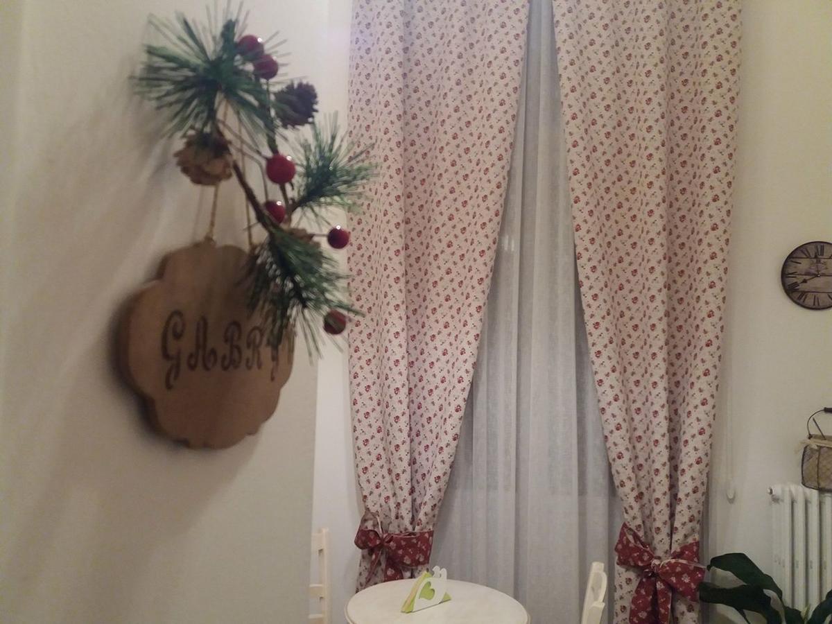 Lei Bed and breakfast 3*